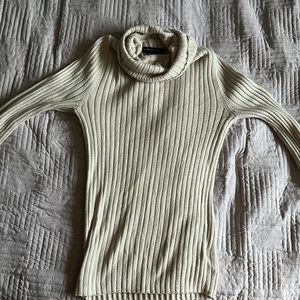 Long Sleeve Cream/White Turtle Neck